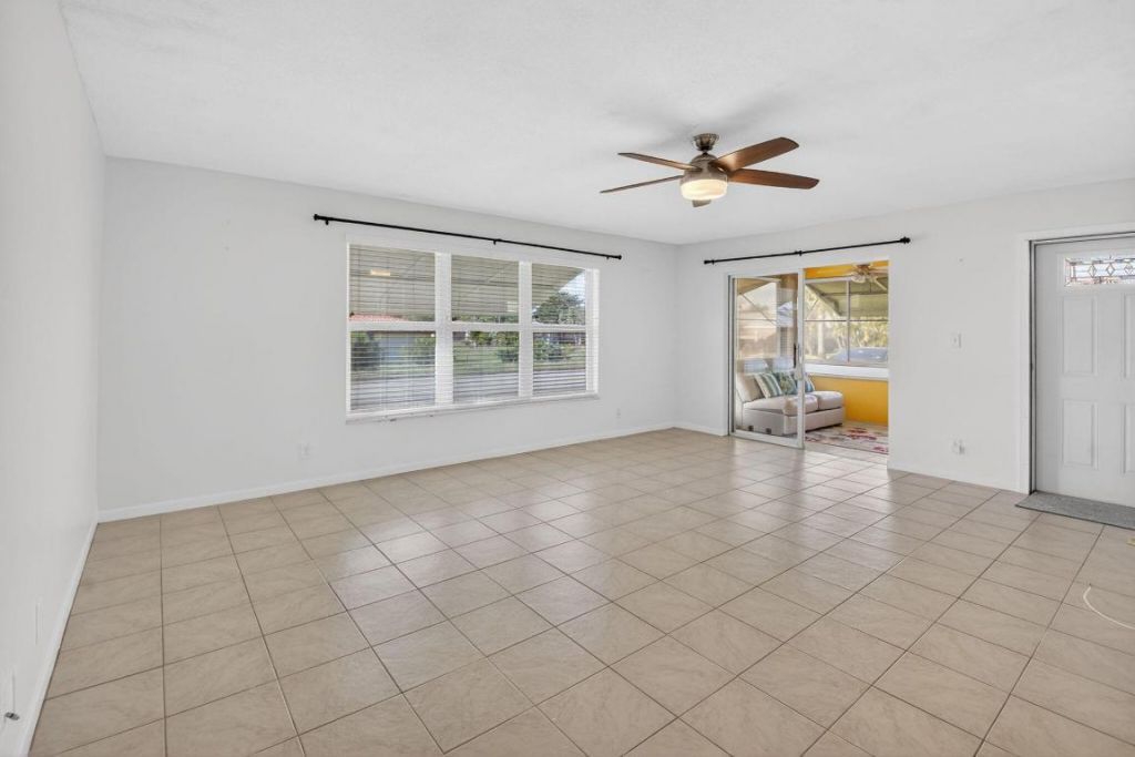 270 High Point Court, Unit D, Boynton Beach, FL 33435 Photo