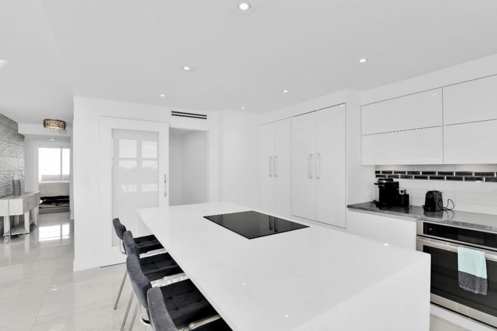 2000 S Ocean Boulevard, Unit 3-J, Boca Raton, FL 33432 Photo