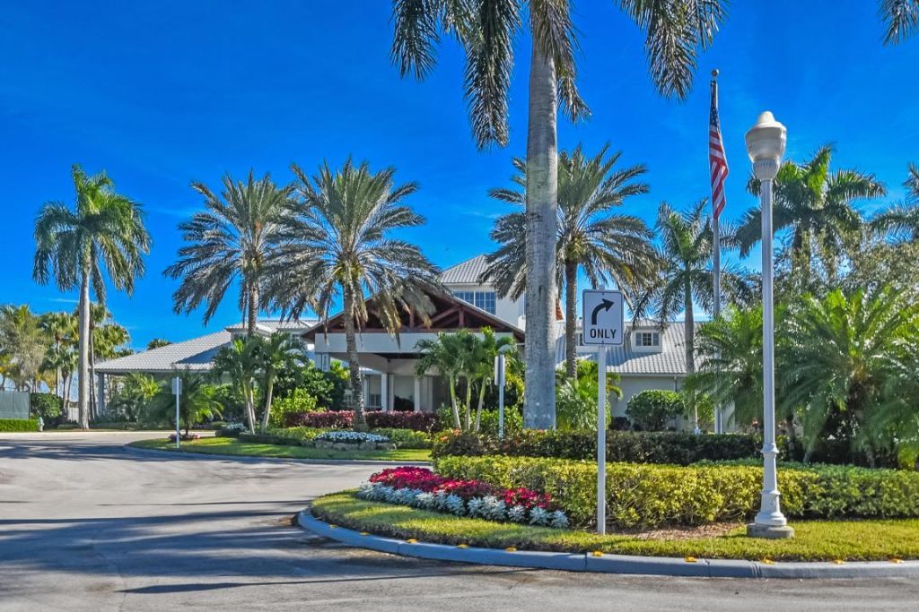 9740 Egret Chase Lane, West Palm Beach, FL 33411 Photo