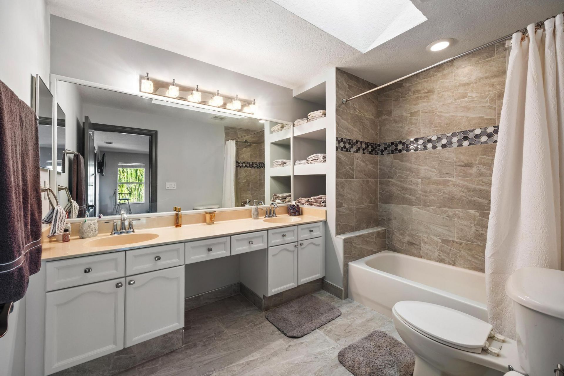 3337 SW Crestview Road, Port Saint Lucie, FL 34952 Photo