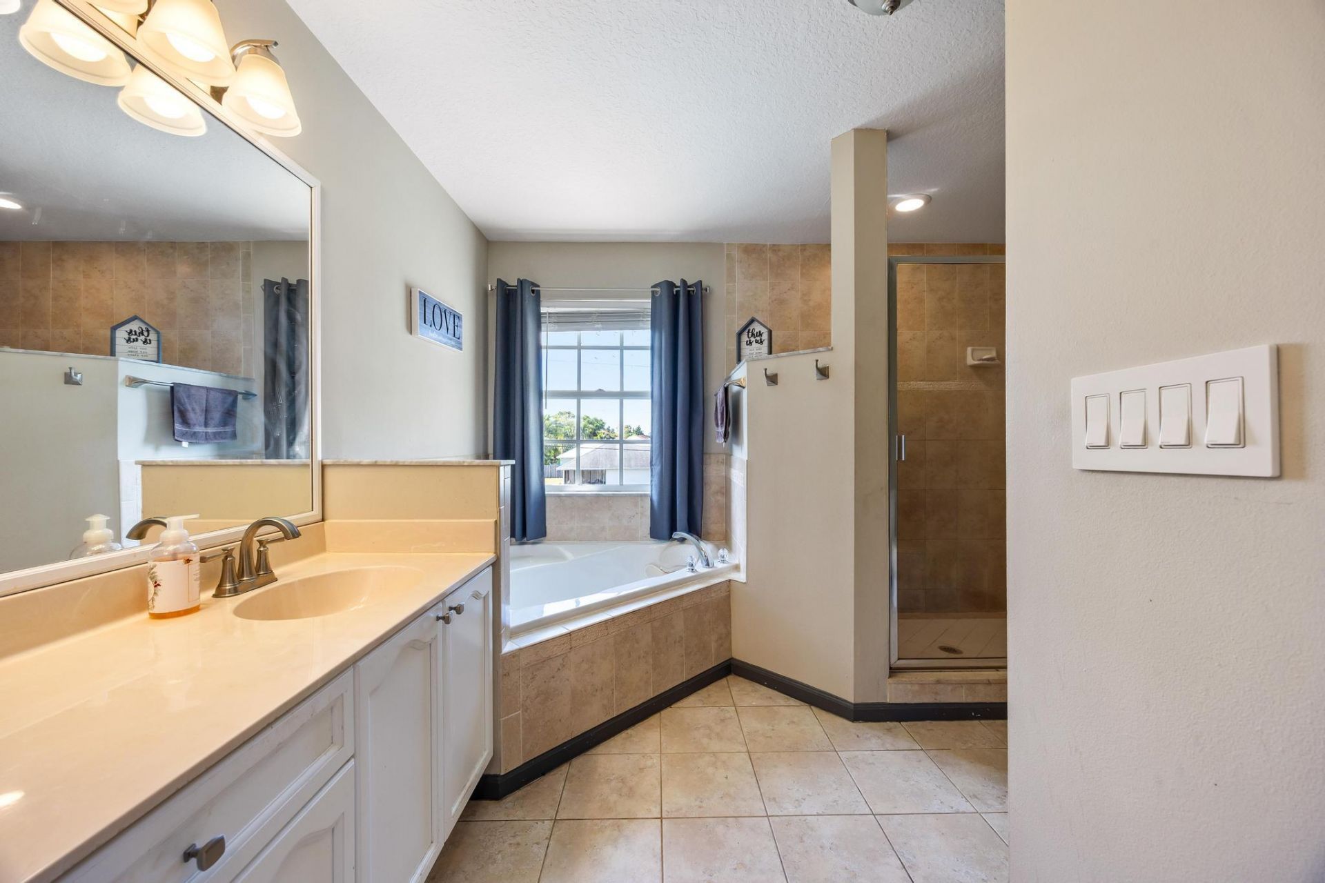 3337 SW Crestview Road, Port Saint Lucie, FL 34952 Photo