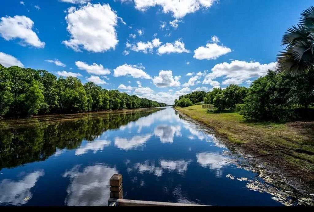 3337 SW Crestview Road, Port Saint Lucie, FL 34952 Photo