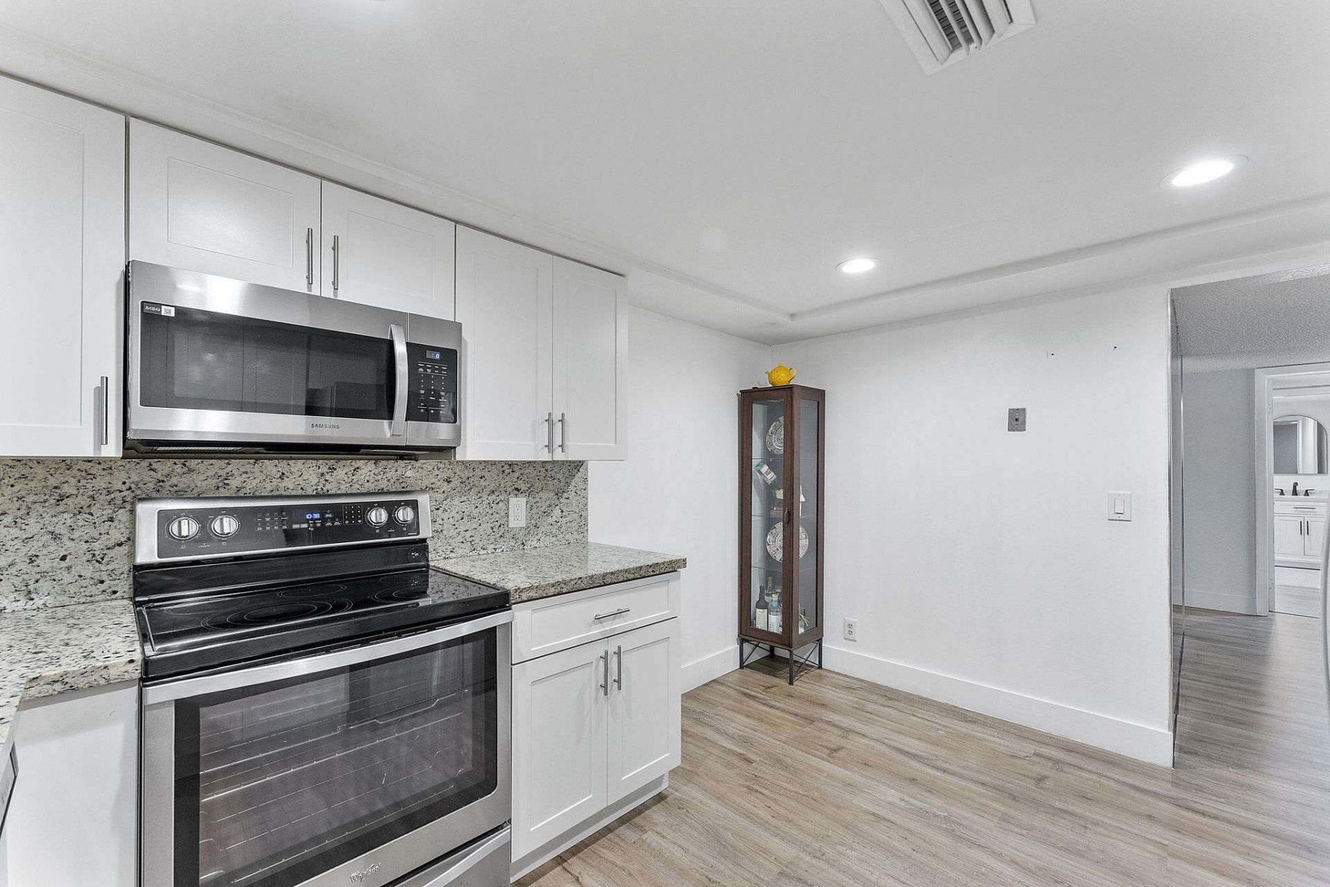 16475 Golf Club Road, Unit 207, Weston, FL 33326 Photo