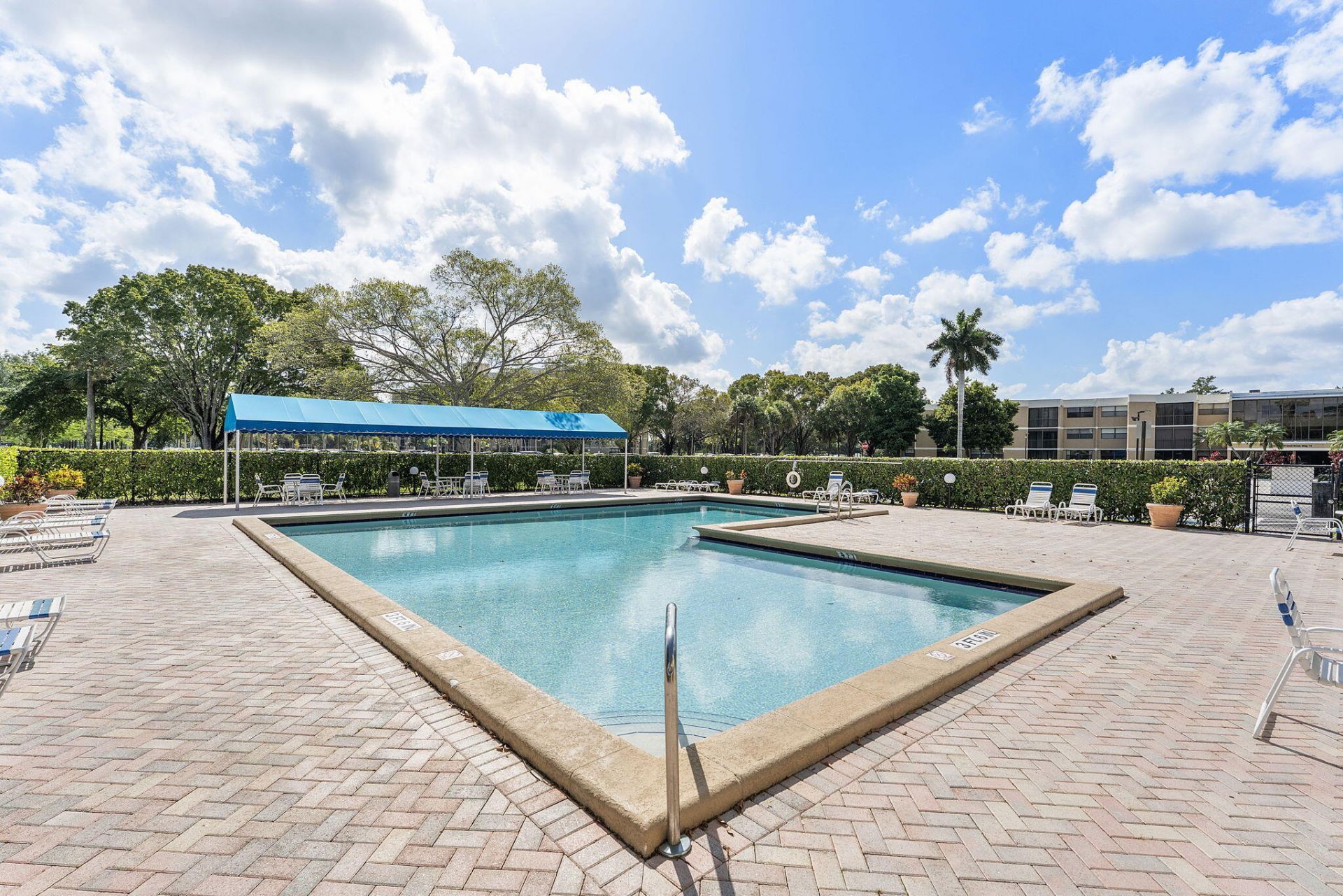 16475 Golf Club Road, Unit 207, Weston, FL 33326 Photo