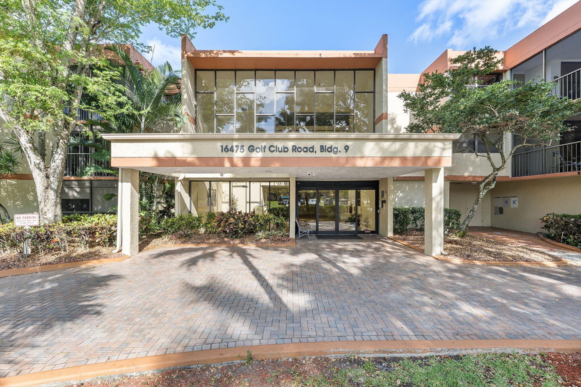 16475 Golf Club Road, Unit 207, Weston, FL 33326 Photo