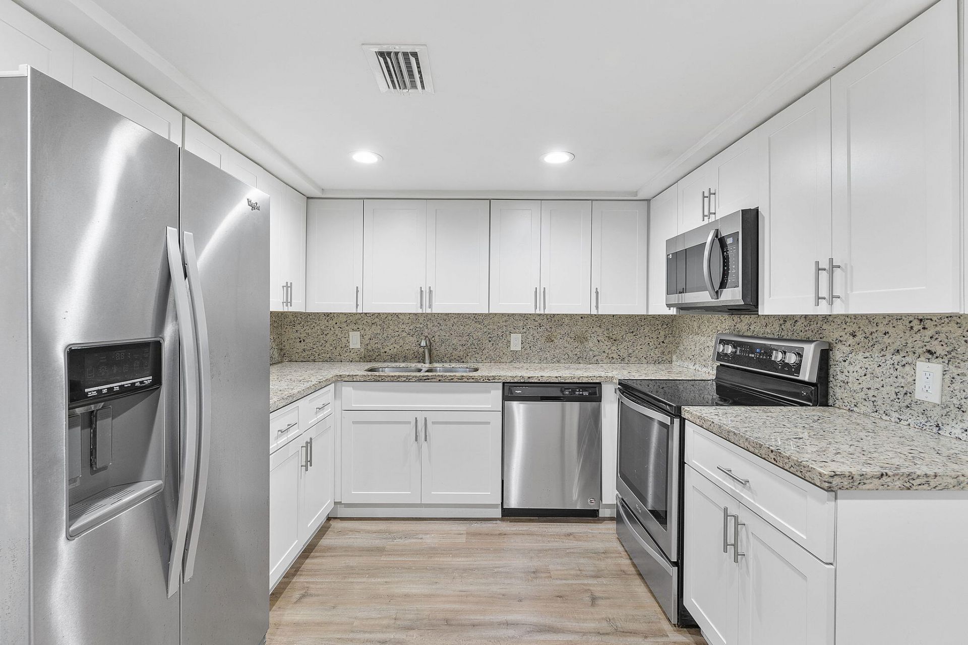 16475 Golf Club Road, Unit 207, Weston, FL 33326 Photo