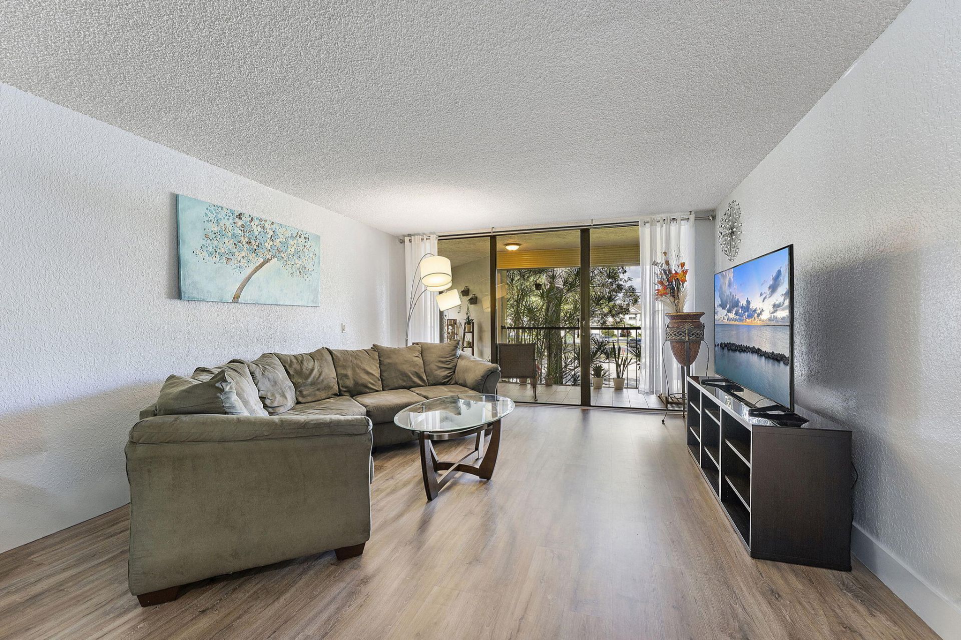 16475 Golf Club Road, Unit 207, Weston, FL 33326 Photo