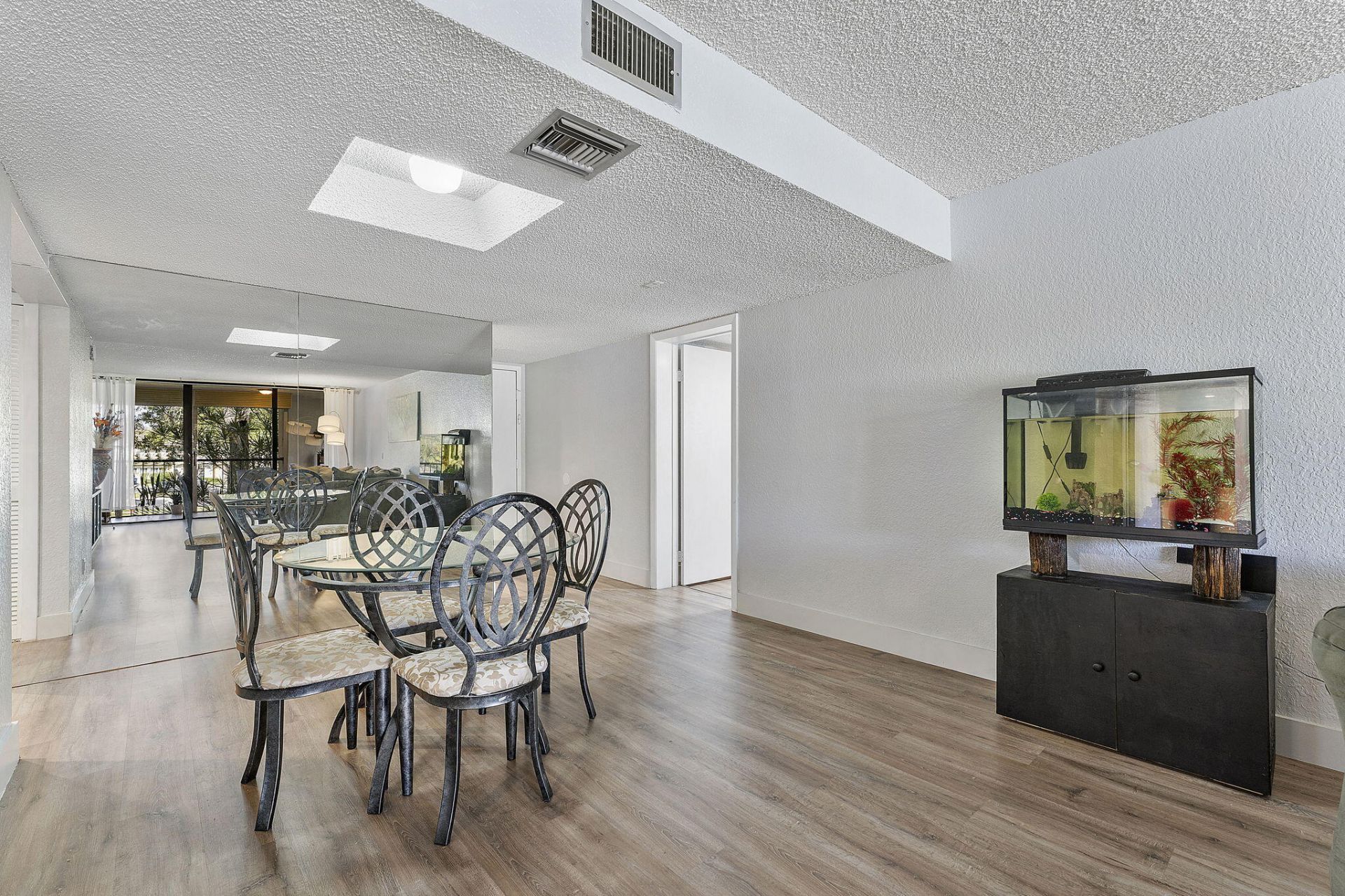 16475 Golf Club Road, Unit 207, Weston, FL 33326 Photo