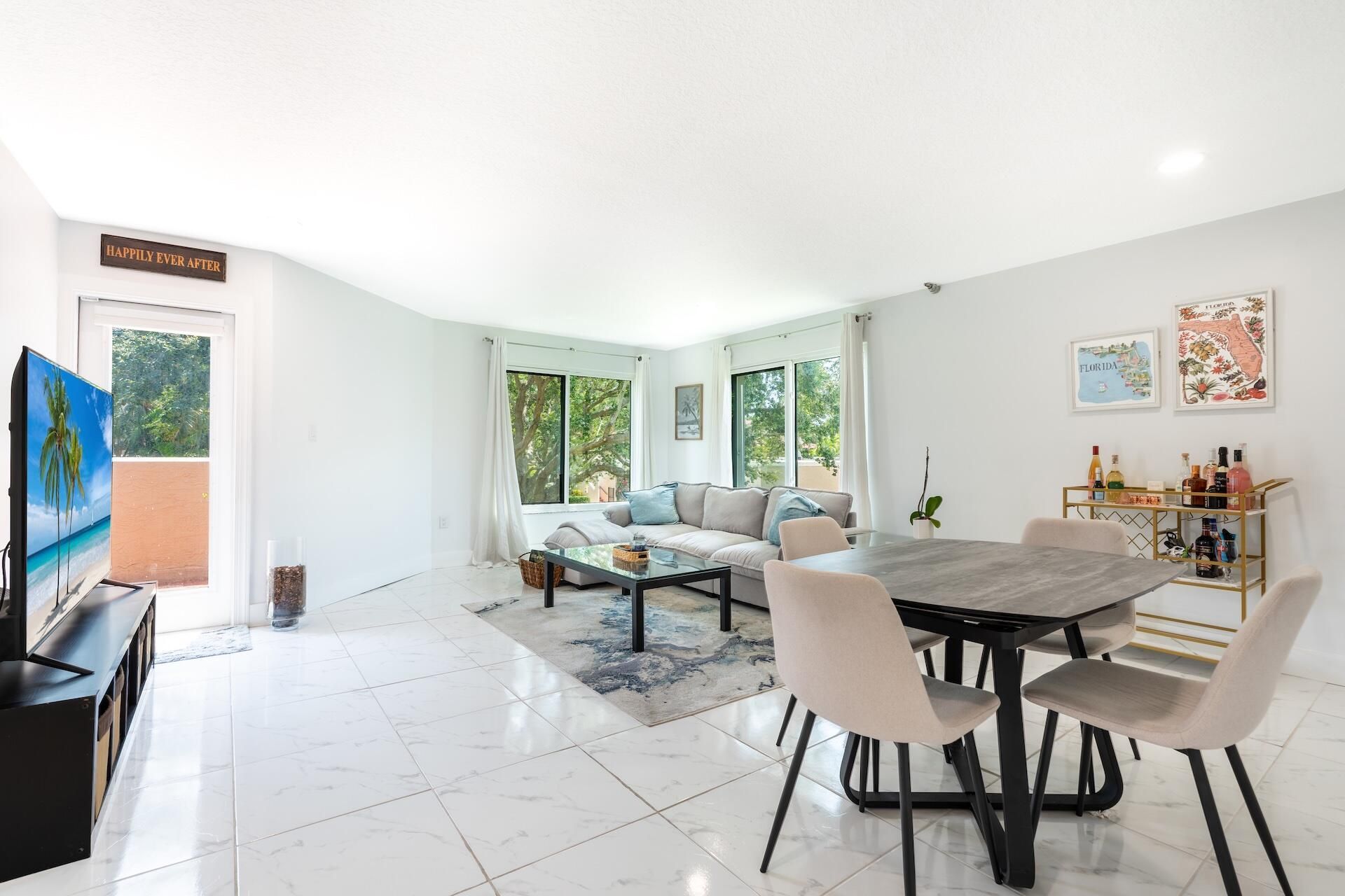 6614 Villa Sonrisa Drive, Unit 123, Boca Raton, FL 33433 Photo