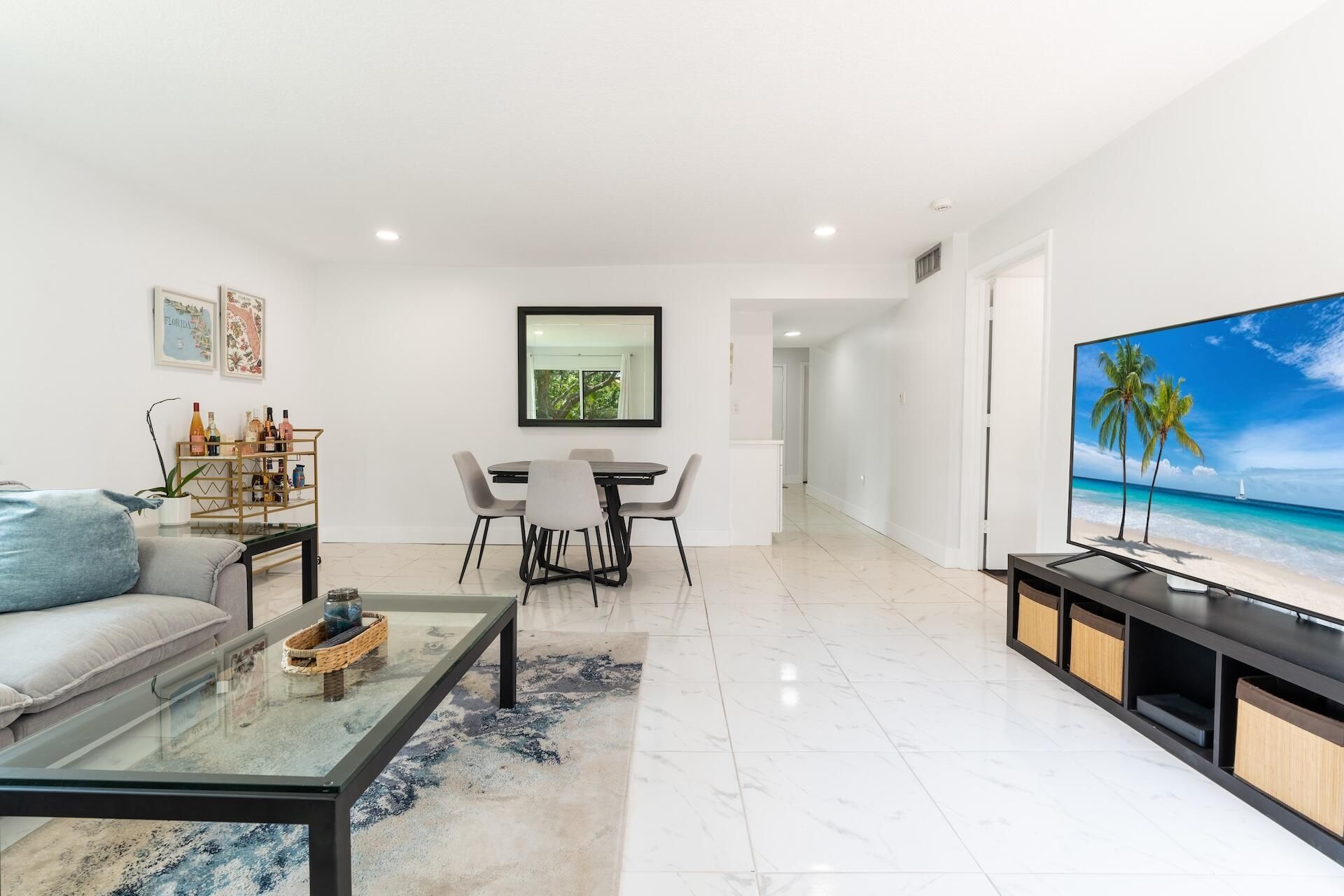 6614 Villa Sonrisa Drive, Unit 123, Boca Raton, FL 33433 Photo