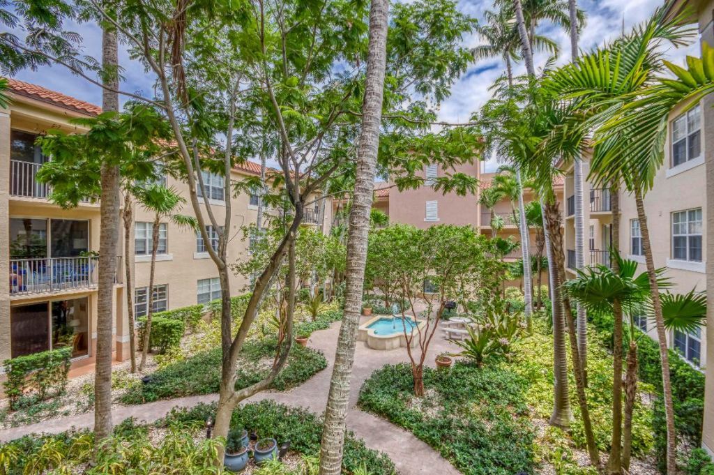 1805 N Flagler Drive, Unit 206, West Palm Beach, FL 33407 Photo