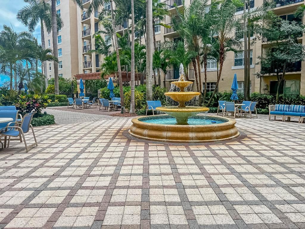 1805 N Flagler Drive, Unit 206, West Palm Beach, FL 33407 Photo