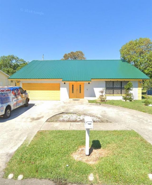 1995 NW 1st Street, Boynton Beach, FL 33435 Photo