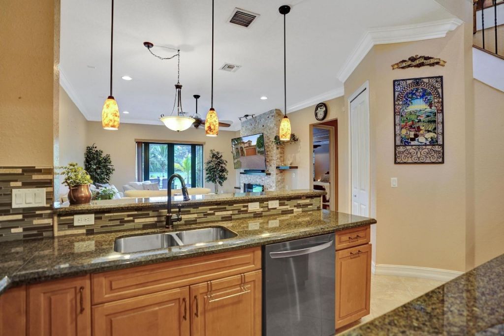 11324 NW 72nd Place, Parkland, FL 33076 Photo