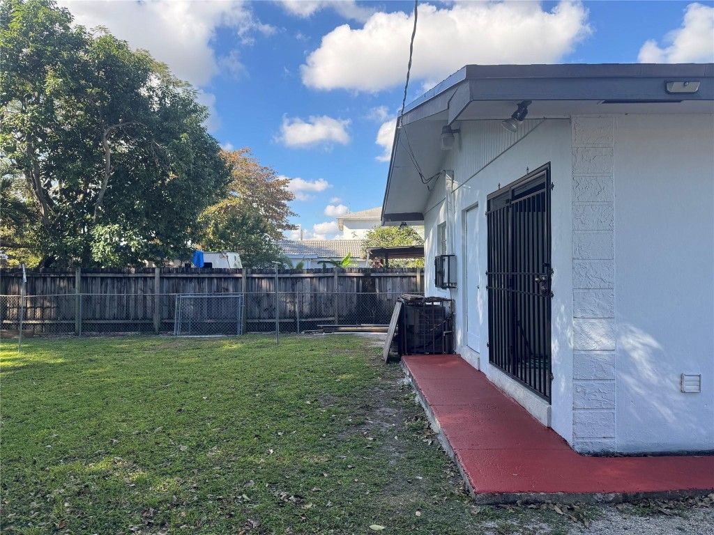 2156 NW 66th Street, Miami, FL 33147 Photo