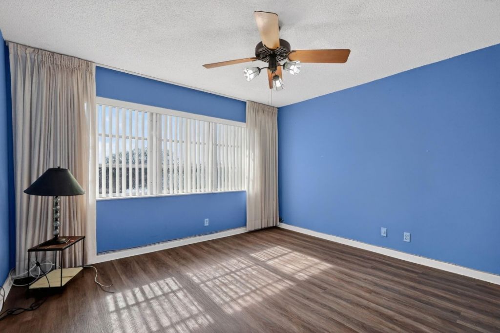 9410 N Hollybrook Lake Drive, Unit 303, Pembroke Pines, FL 33025 Photo