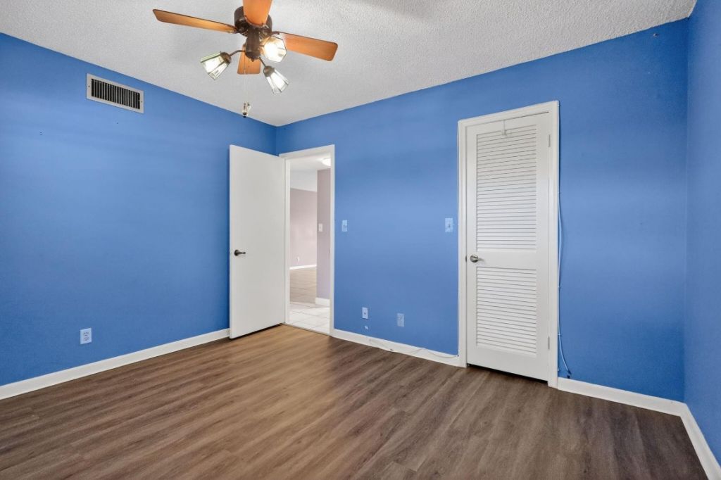 9410 N Hollybrook Lake Drive, Unit 303, Pembroke Pines, FL 33025 Photo