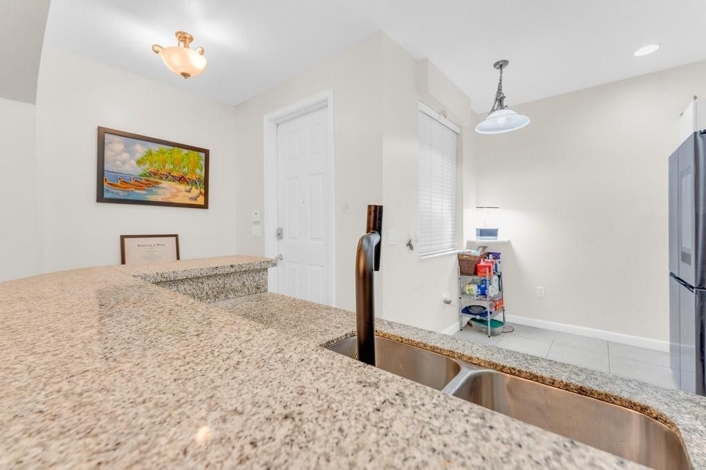 2955 NW 126th Avenue, Unit 212-5, Sunrise, FL 33323 Photo