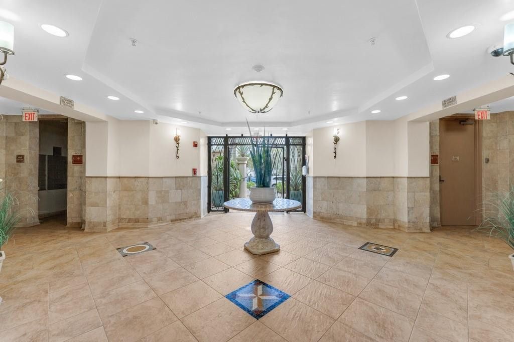 2955 NW 126th Avenue, Unit 212-5, Sunrise, FL 33323 Photo