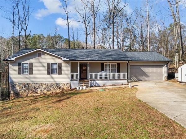 222 Robin Lane, Stockbridge, GA 30281