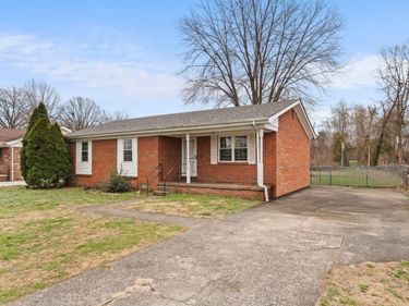 102 Madison Street, Berea, KY 40403