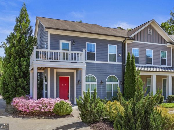 887 Proctor Oak Street, Atlanta, GA 30318
