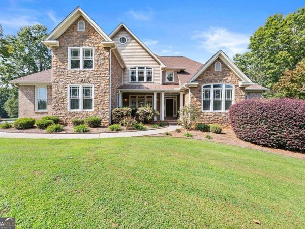 526 Orchard Drive, Clarkesville, GA 30523
