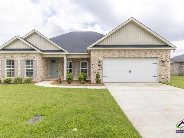 224 Otters Ridge Drive, Kathleen, GA 31047