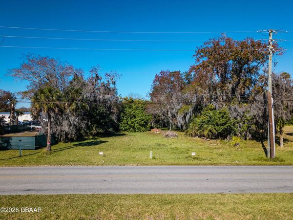 818 6th Street, Holly Hill, FL 32117