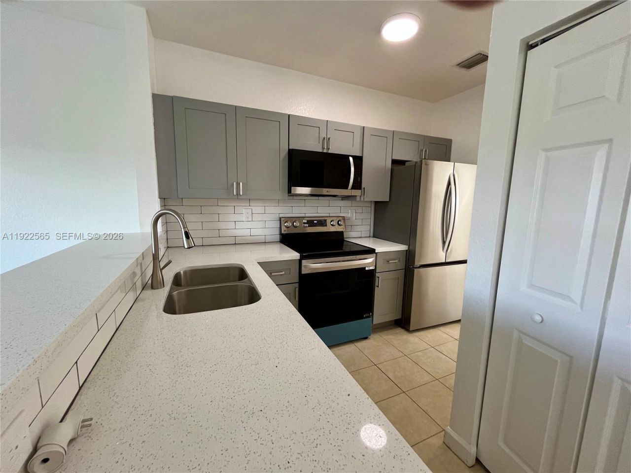 1550 NE 33 Av, Unit 106-8, Homestead, FL 33033 Photo