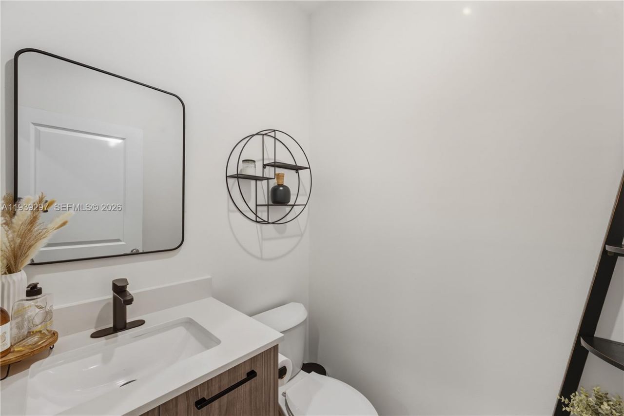 15736 SW 136th Way, Miami, FL 33196 Photo