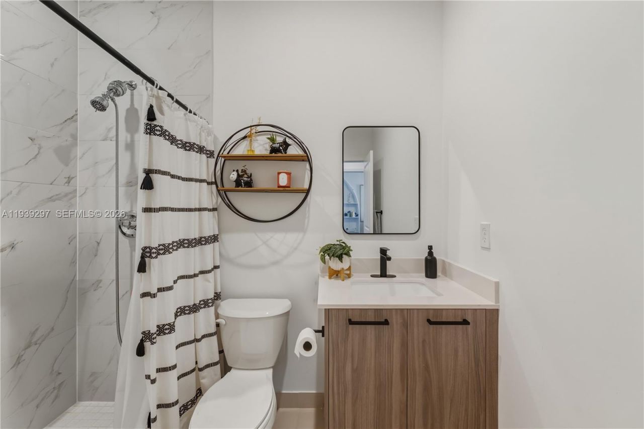 15736 SW 136th Way, Miami, FL 33196 Photo