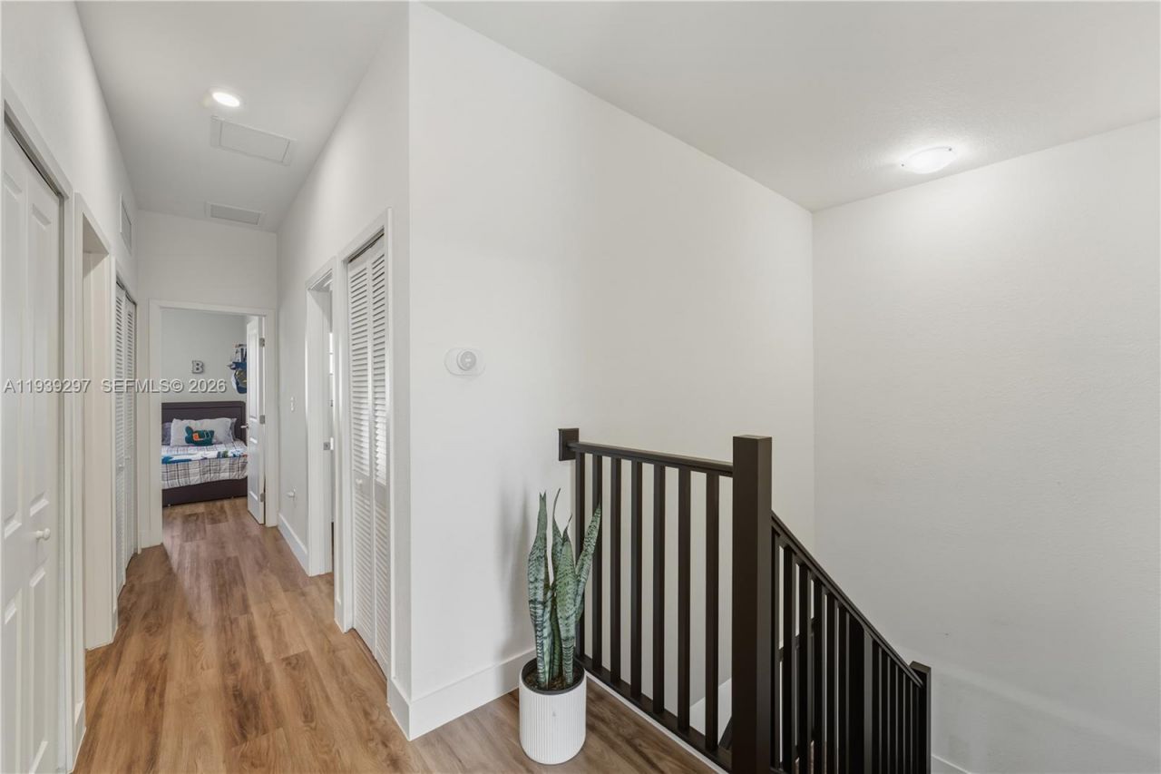 15736 SW 136th Way, Miami, FL 33196 Photo