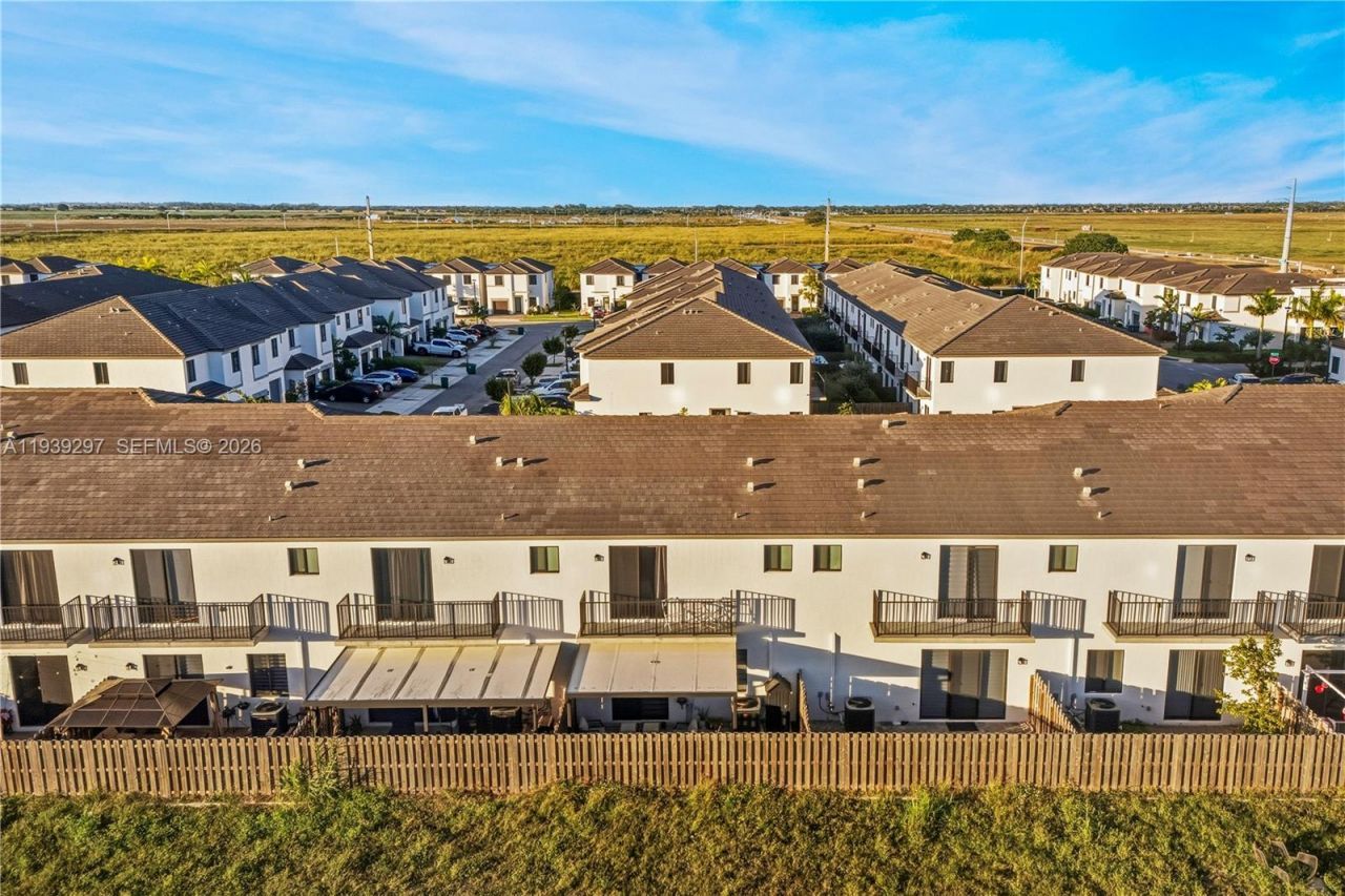 15736 SW 136th Way, Miami, FL 33196 Photo