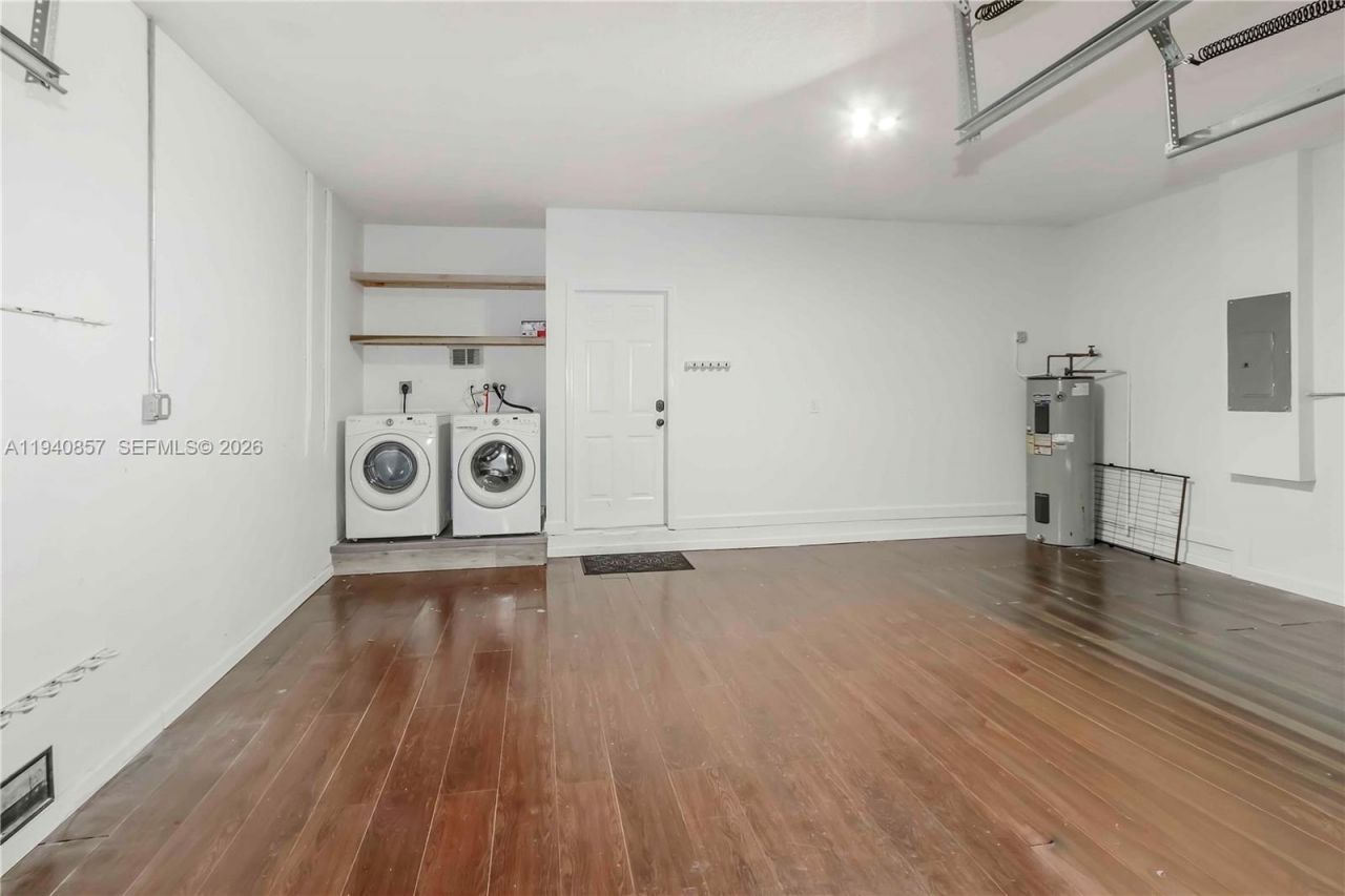 1330 NE 42nd Ave, Homestead, FL 33033 Photo