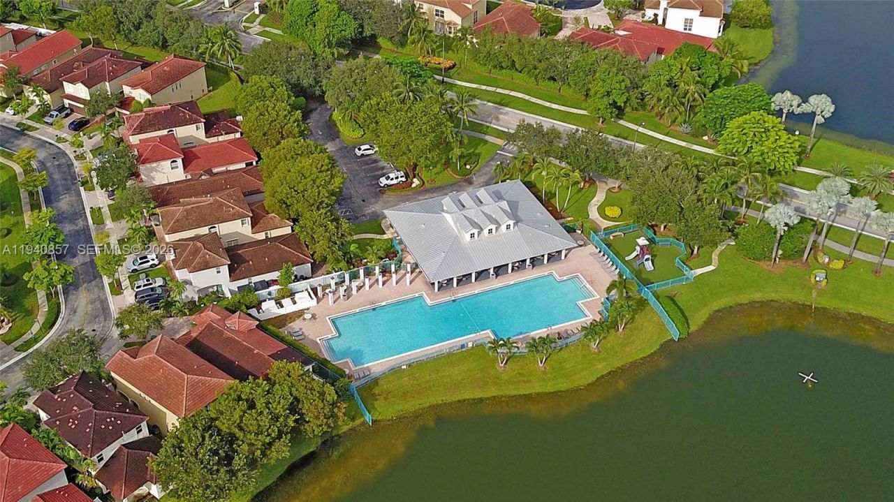 1330 NE 42nd Ave, Homestead, FL 33033 Photo