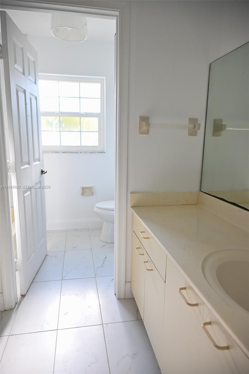 781 NW 155th Ter, Pembroke Pines, FL 33028 Photo