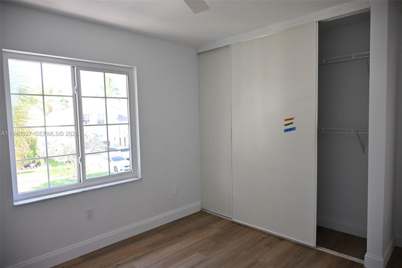 781 NW 155th Ter, Pembroke Pines, FL 33028 Photo