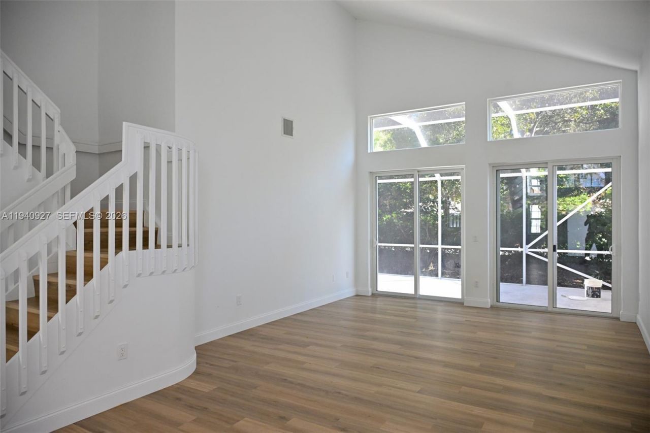 781 NW 155th Ter, Pembroke Pines, FL 33028 Photo