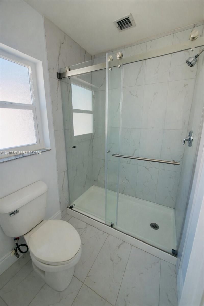 781 NW 155th Ter, Pembroke Pines, FL 33028 Photo