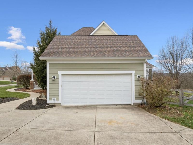 931 Winged Foot Way, Pierce Twp, OH 45245 Photo 6