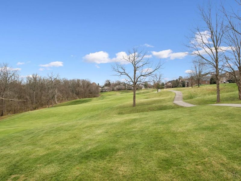 931 Winged Foot Way, Pierce Twp, OH 45245 Photo 7