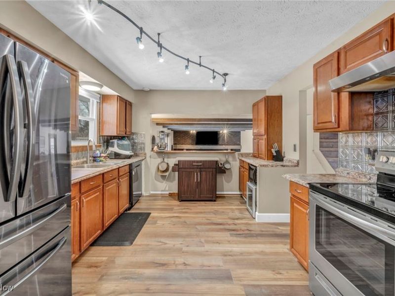 4776 Aspen Oval, Brunswick, OH 44212 Photo 11