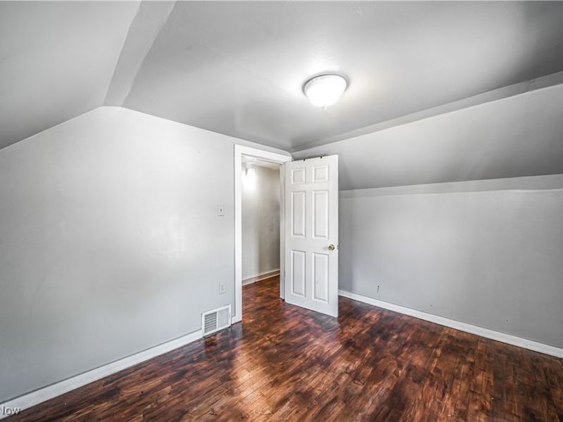 274 Fulmer Avenue, Akron, OH 44312 Photo 23