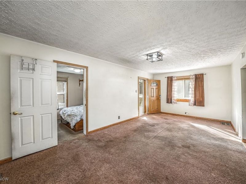 274 Fulmer Avenue, Akron, OH 44312 Photo 28