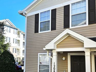 575 E OAKLEAF PLANTATION Parkway, Unit 1208, Orange Park, FL 32065