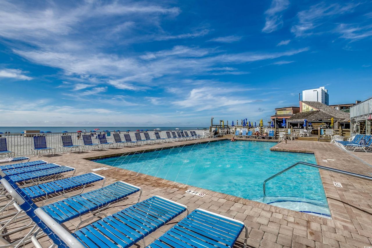 9550 Shore Dr. Photo 31