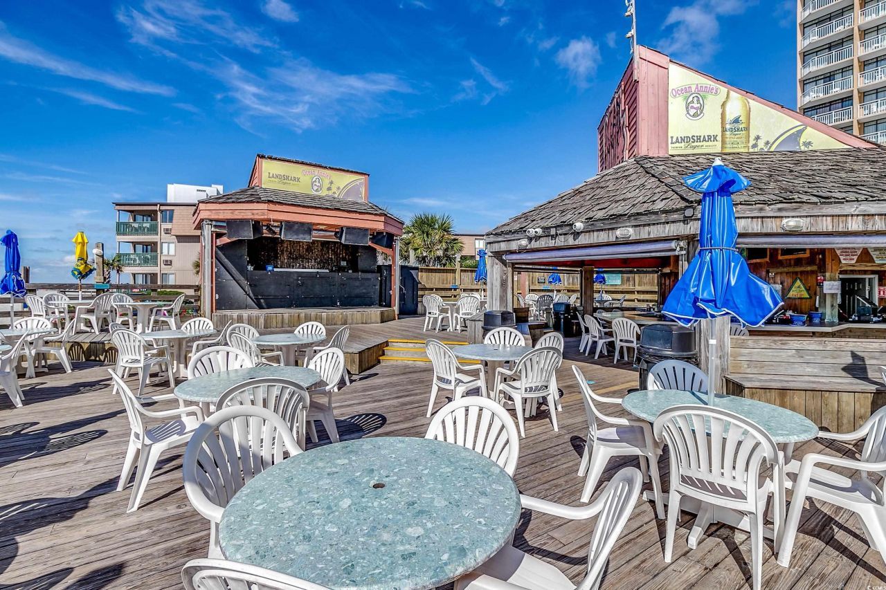 9550 Shore Dr. Photo 32