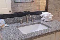 9550 Shore Dr. photo 4