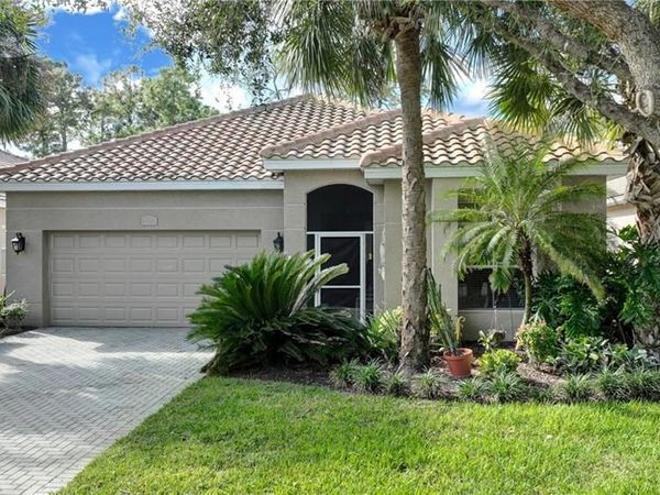 2370 Bainmar DR, LEHIGH ACRES, FL 33973